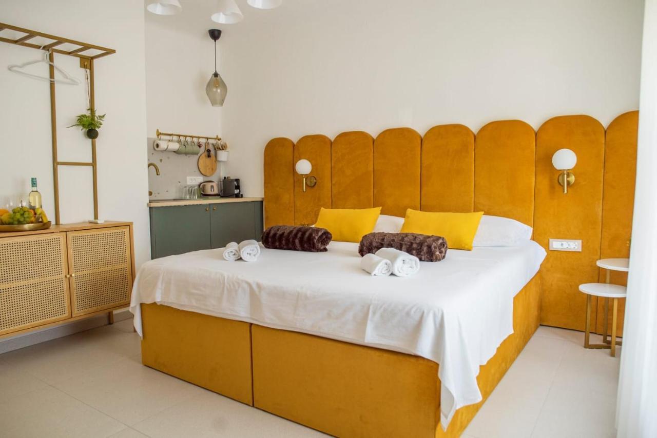 Style Rooms Split Exterior foto